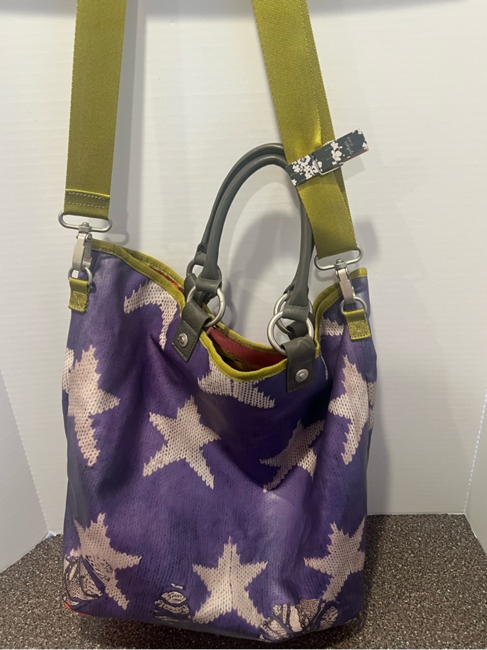 George Gina & Lucy ‘Big Star’ Purple Canvas Handbag - Bright Pink Star Applique - Picture 4 of 16
